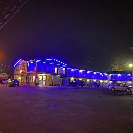 Imperial Motel-3