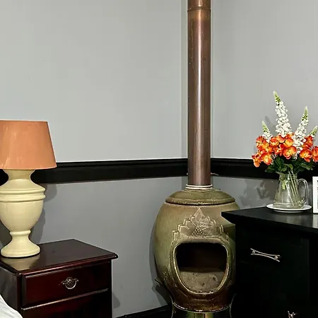 African Sun Guest House-3
