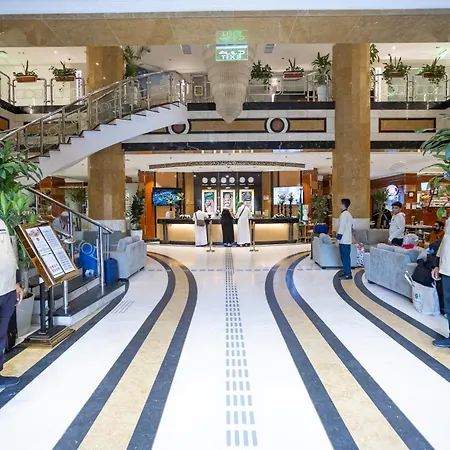 Golden Tulip Al Shakreen-3