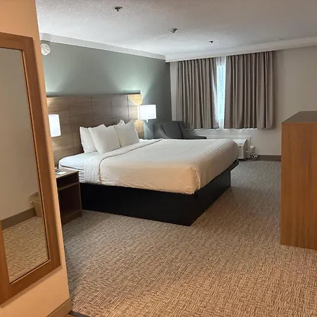 Quality Inn & Suites-2