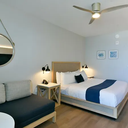 Rod 'N' Reel Resort-2