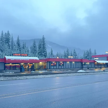 Wells Gray Inn-3