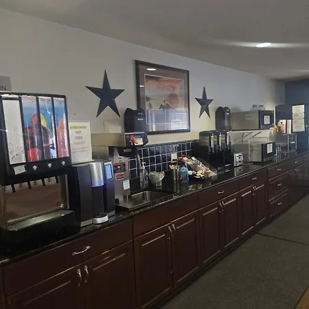 Travelodge By Wyndham Edson-2