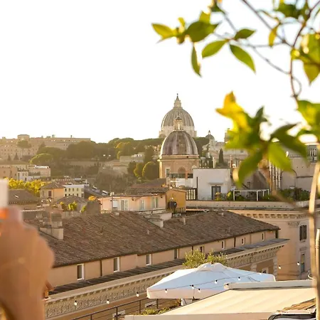 Navona Queen Rooftop-2