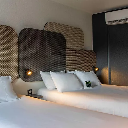 B&B Hotel Lourdes Centre Gare 3 Etoiles-3