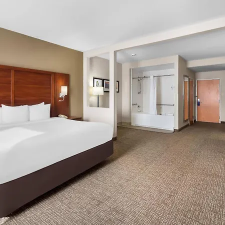 Comfort Suites Goodlettsville Rivergate-2