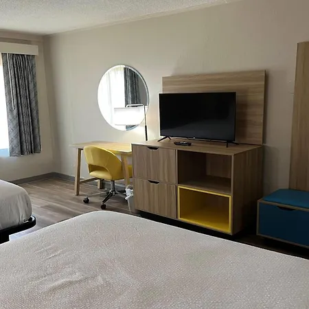Days Inn By Wyndham Norman-2