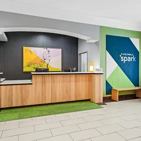 Spark By Hilton La Grange-2