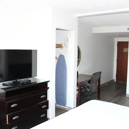 Comfort Suites Dulles Airport-2