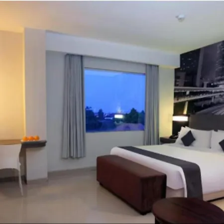 Hotel Neo Candi Simpang Lima - Semarang By Aston-3