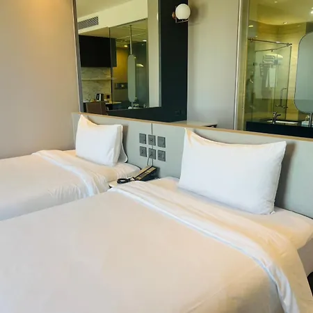 Golden City Rayong Hotel-3