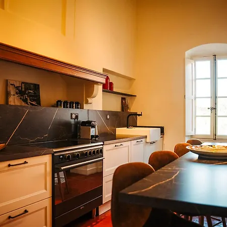 Villa Troletti, Hotel Particulier De Luxe En Provence-3