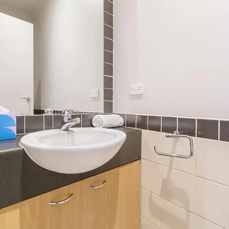 Punthill Apartment Hotel - Flinders Lane-2