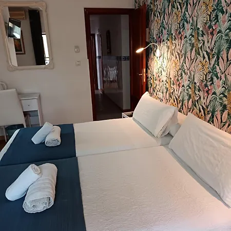 Guadalupe Hostal By Torremolinos On-Line-3