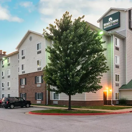 Hometowne Studios & Suites By Red Roof Bentonville-3