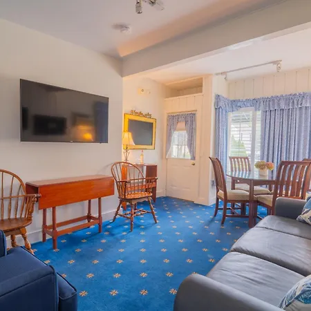 The Winstead Inn-2