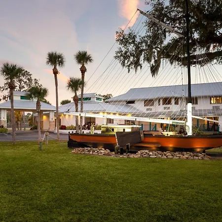 Paddletail Waterfront Lodge, Trademark Collection By Wyndham-2