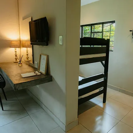 Mantenga Lodge-3