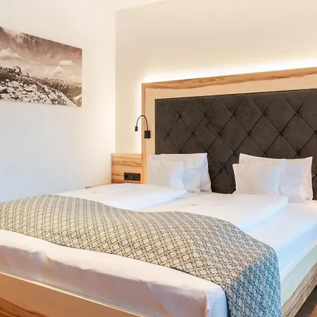 Wohlfühlhotel Berg Heil-3