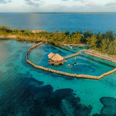 Thatch Caye Resort A Muy'Ono Resort-3