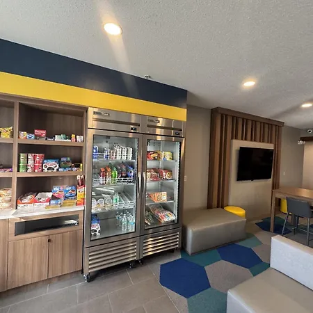 Microtel Inn & Suites By Wyndham Wheeling At The Highlands-2