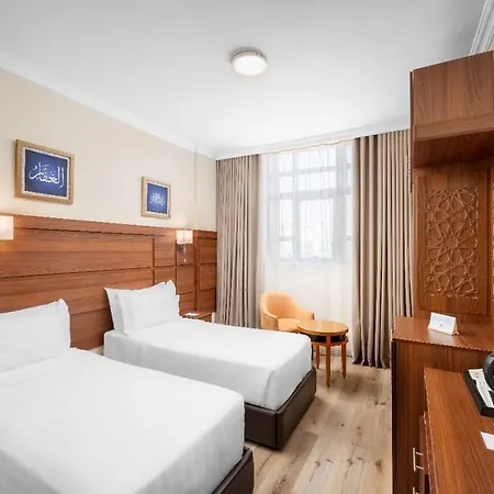 Kingsgate Hotel Deyar-2