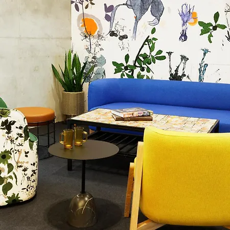 Alpha Mosaic Hotel Fortitude Valley Brisbane-2