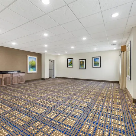 Best Western North Bryant Inn-3