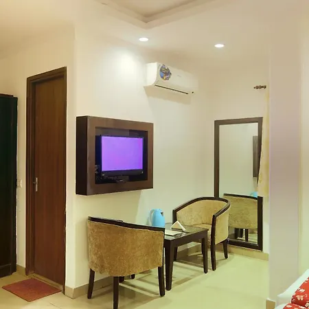 Airport Hotel Chanakya-2
