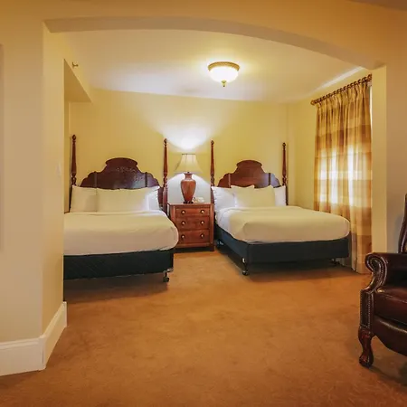 Grant Hall Hotel-2