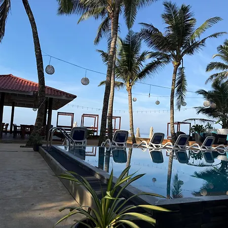 Nico Beach Hotel-3