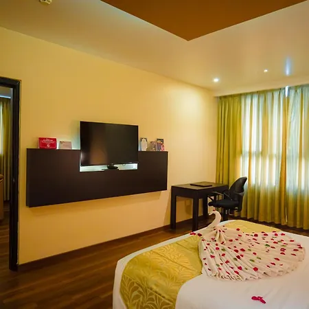 Poppys Hotel Madurai-3