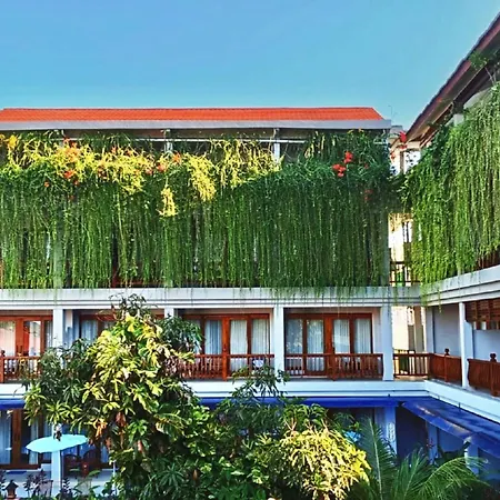 Komodo Lodge-2