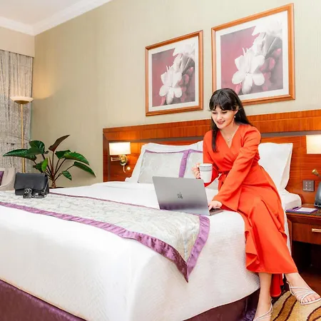 Grand Mercure Majlis Residences Abu Dhabi-2