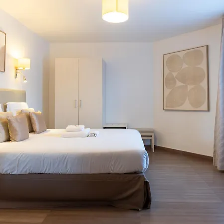 Hôtel CASABELLA Cannes Mouans Sartoux-3