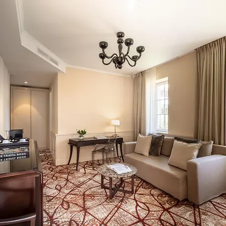 Boutique Hotel Alhambra-2
