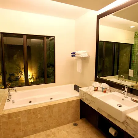 Borneo Beach Villa & Suite-2