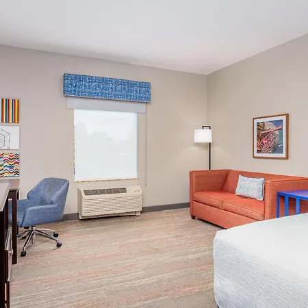 Hampton Inn And Suites Parkersburg Downtown-3