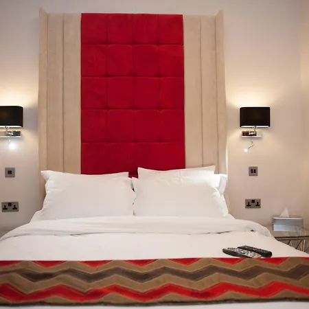 Hotel Forty One-3