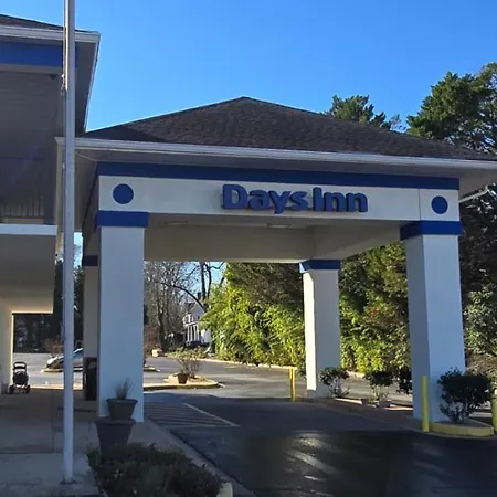 Days Inn By Wyndham Elberton-3