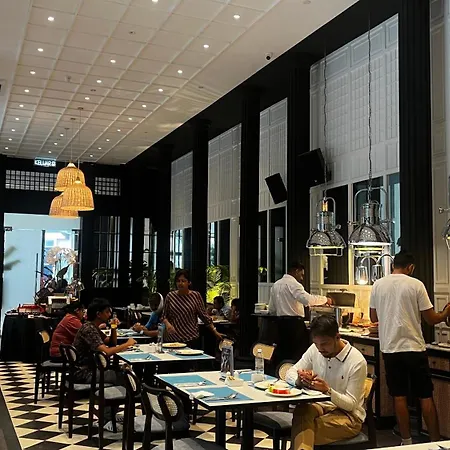 Ramada Suites By Wyndham Kuala Lumpur City Centre-2