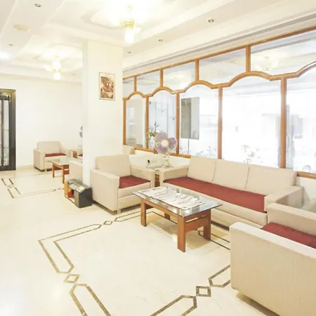 Hotel Sarita - Near Surat Railway Station-3