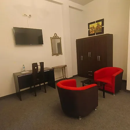 Colonial Plaza Hotel-2
