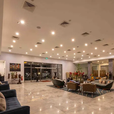 Palms By Eagles Airport City-3