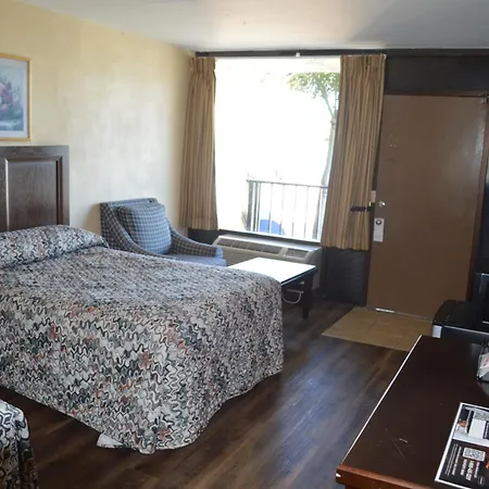 Tarpon Shores Inn-2