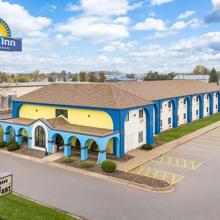 Days Inn By Wyndham Austin-3