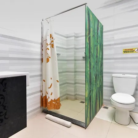 Reddoorz Plus Near Mall Bali Galeria 2-2