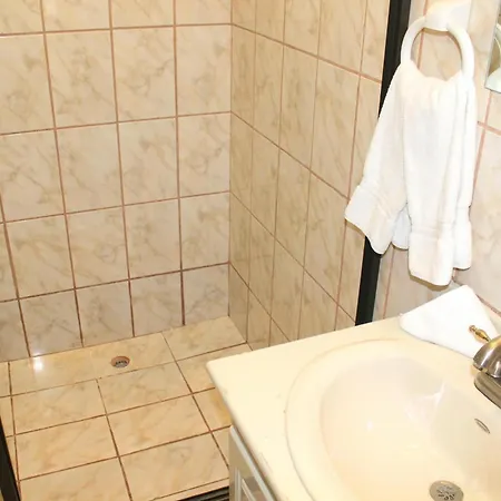 Sportsmens Lodge - Gentlemen'S Club (Adults Only)-2