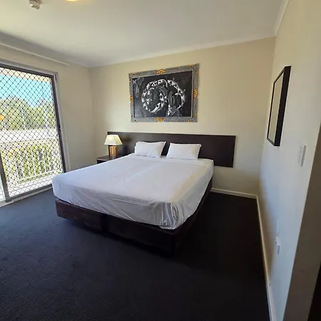 Sanno Marracoonda Perth Airport Hotel-2