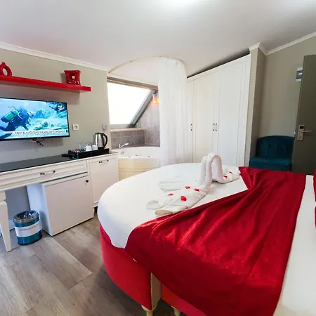 Microyal Hotel-2